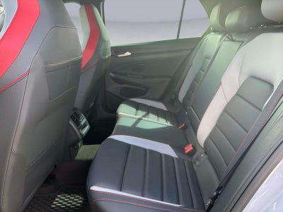2025 Volkswagen Golf GTI SE