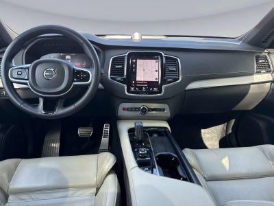 2022 Volvo XC90 Recharge Plug-In Hybrid R-Design