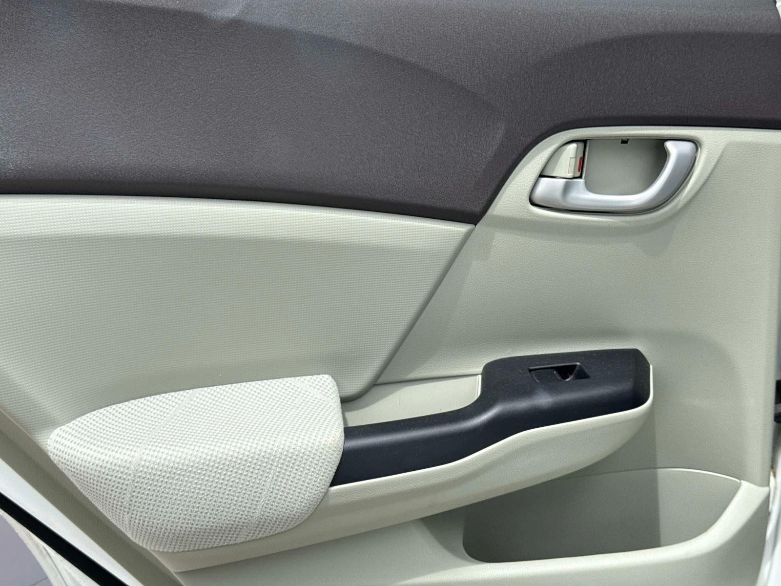 2012 Honda Civic Sdn LX