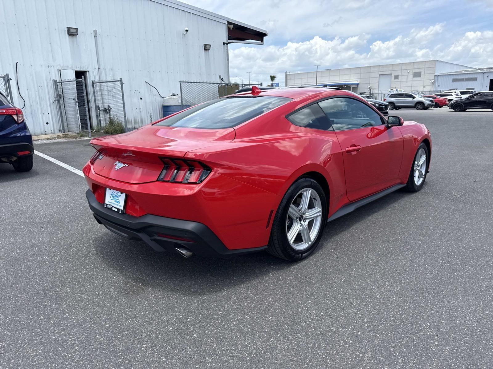 2026 Ford MUSTANG Base