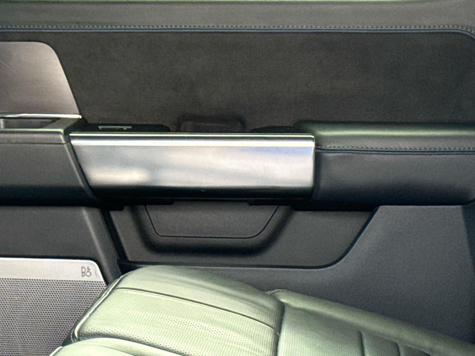 2025 Ford F-150 Base