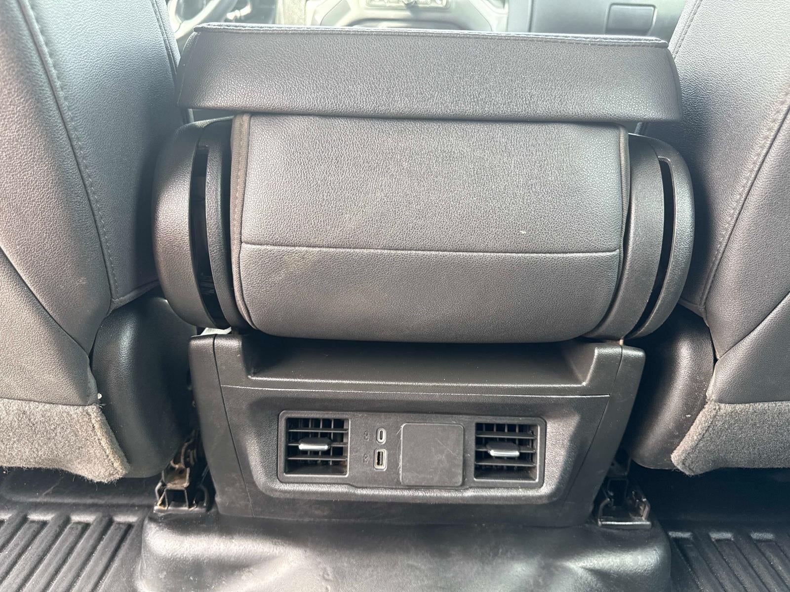 2024 Chevrolet Silverado 3500HD CC Work Truck