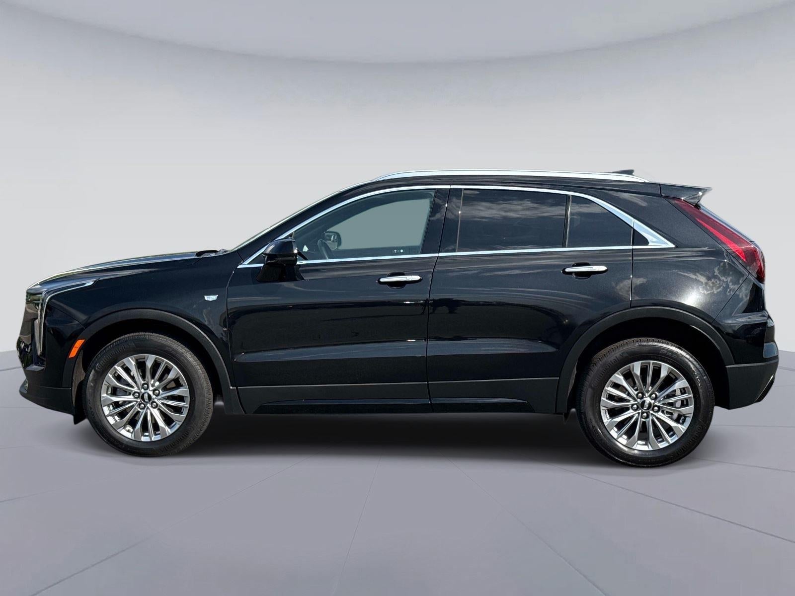 2025 Cadillac XT4 FWD Premium Luxury