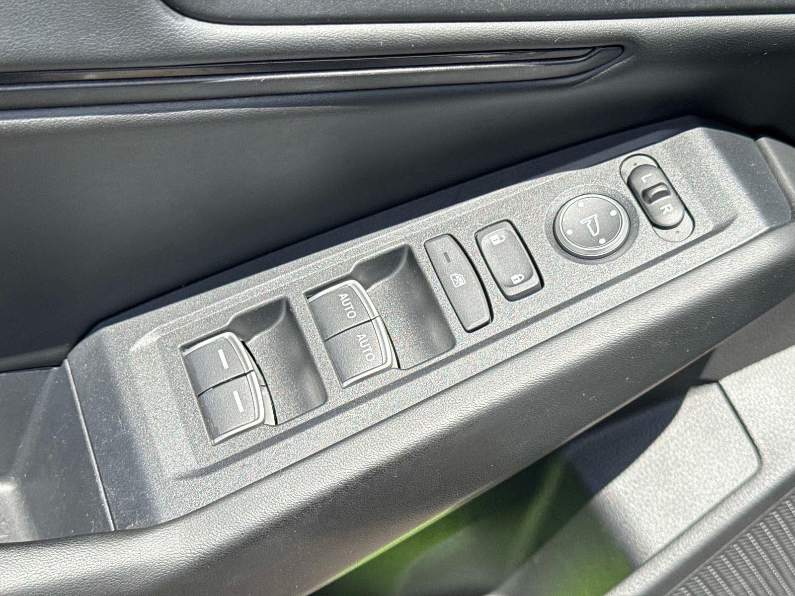 2023 Honda Accord Sedan EX