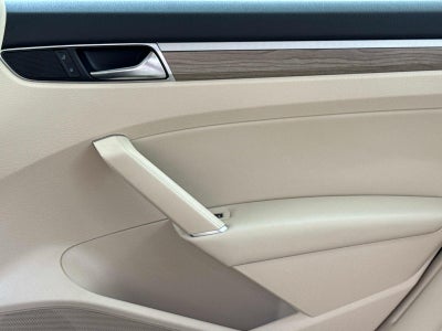 2017 Volkswagen Passat 1.8T SE