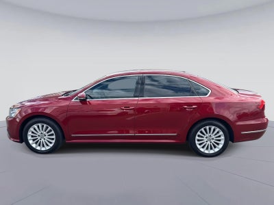 2017 Volkswagen Passat 1.8T SE