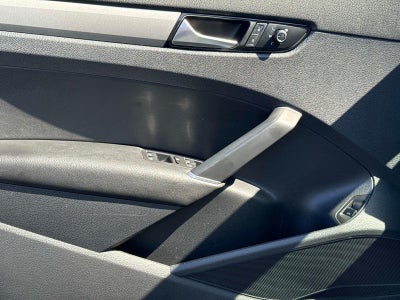 2022 Volkswagen PASSAT 2.0T SE