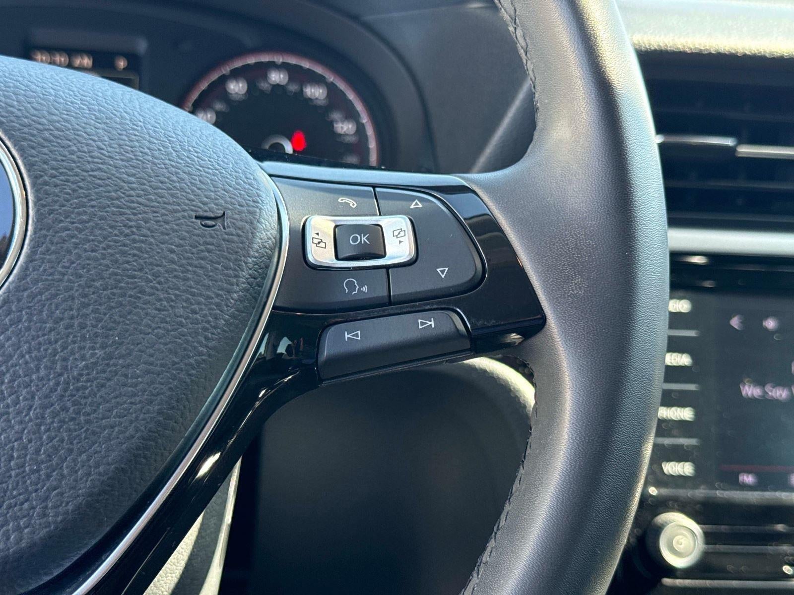 2022 Volkswagen PASSAT 2.0T SE