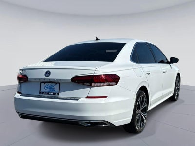 2022 Volkswagen PASSAT 2.0T SE