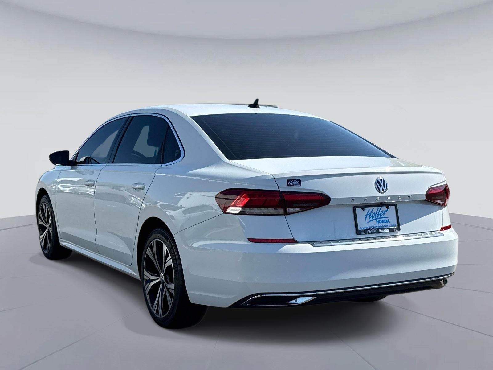 2022 Volkswagen PASSAT 2.0T SE