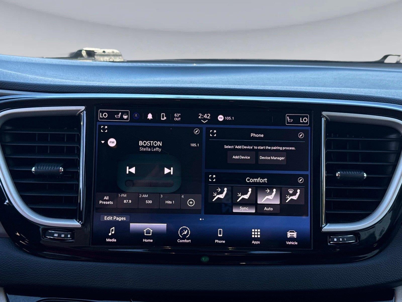 2023 Chrysler Pacifica Touring L