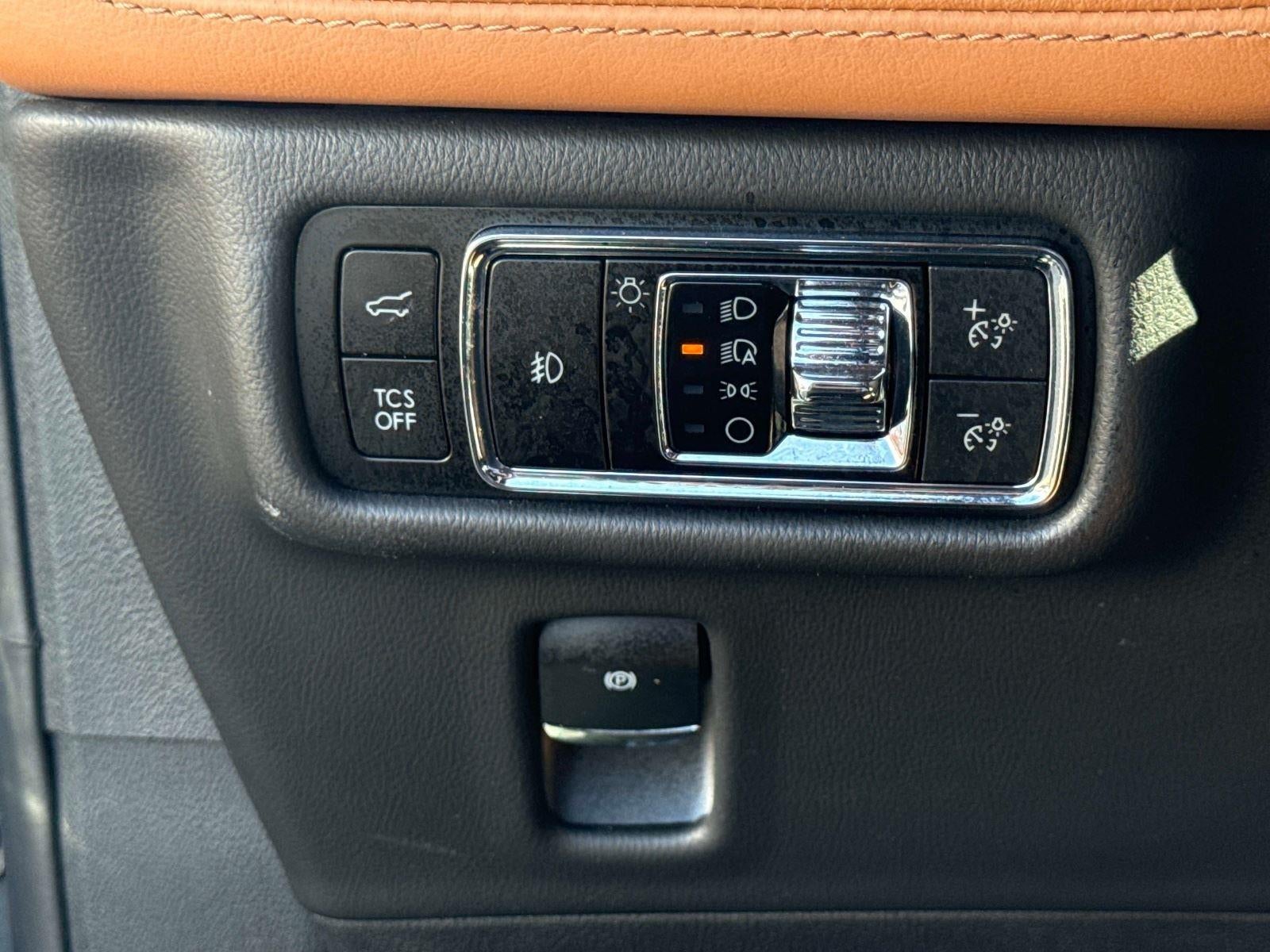 2023 Lincoln Nautilus Black Label