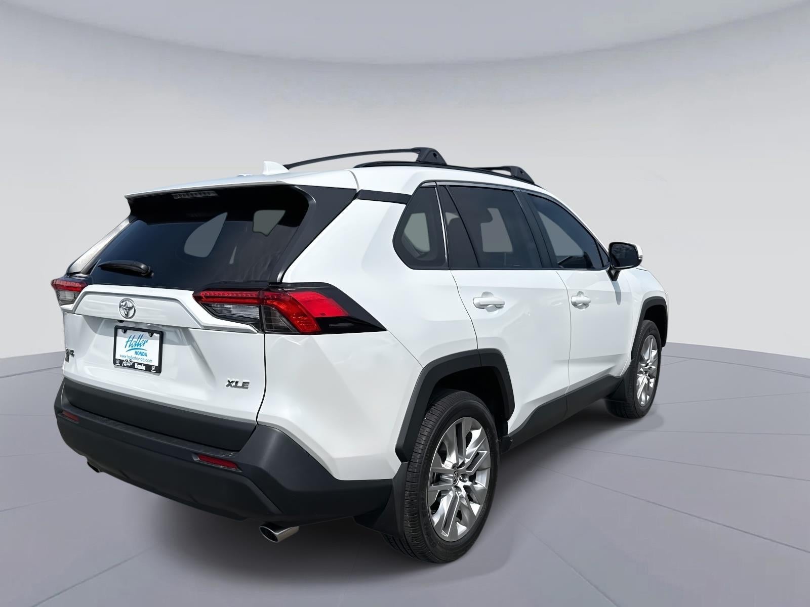2025 Toyota RAV4 XLE Premium