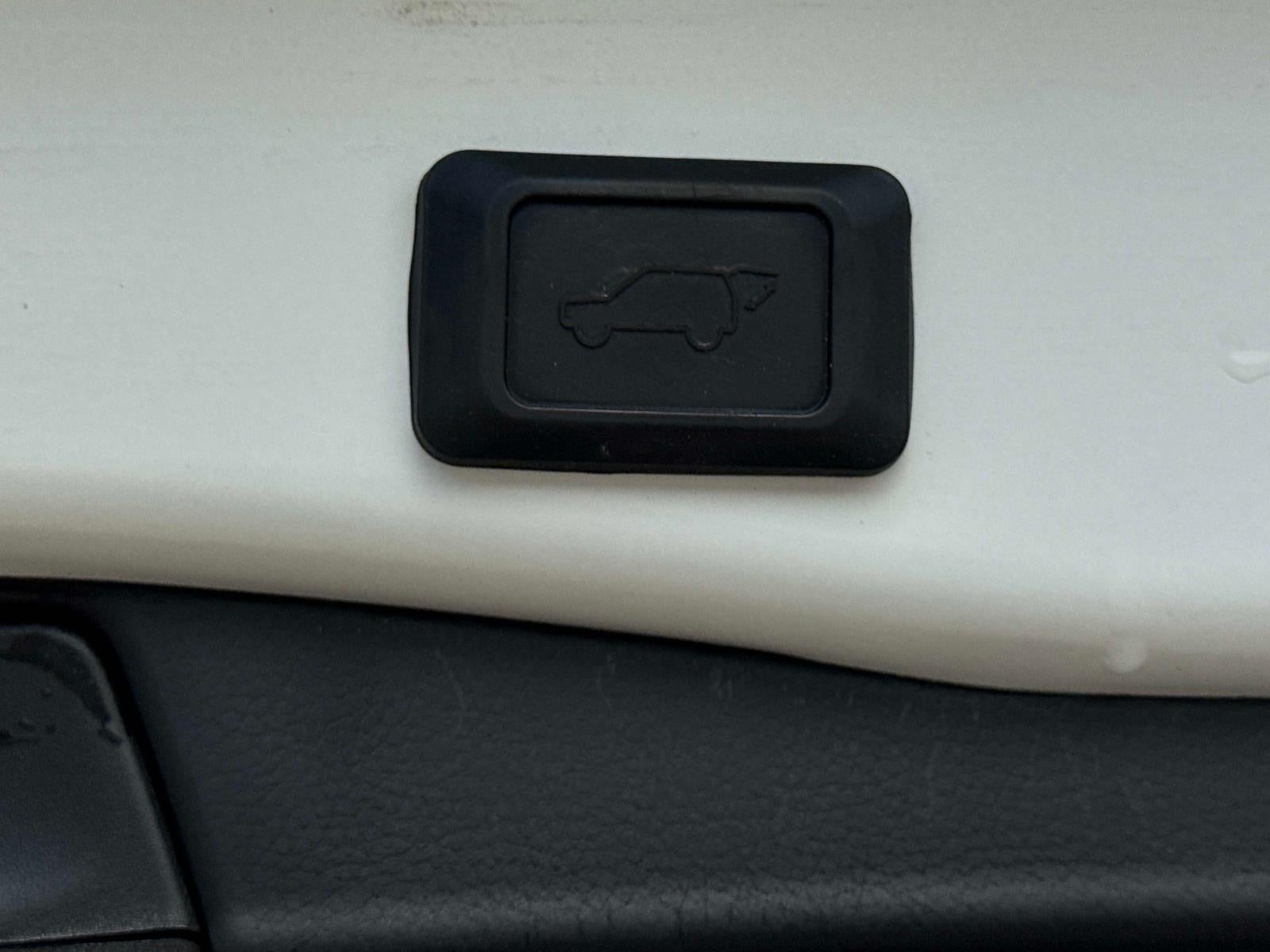 2022 Toyota RAV4 HYBRID Hybrid XSE