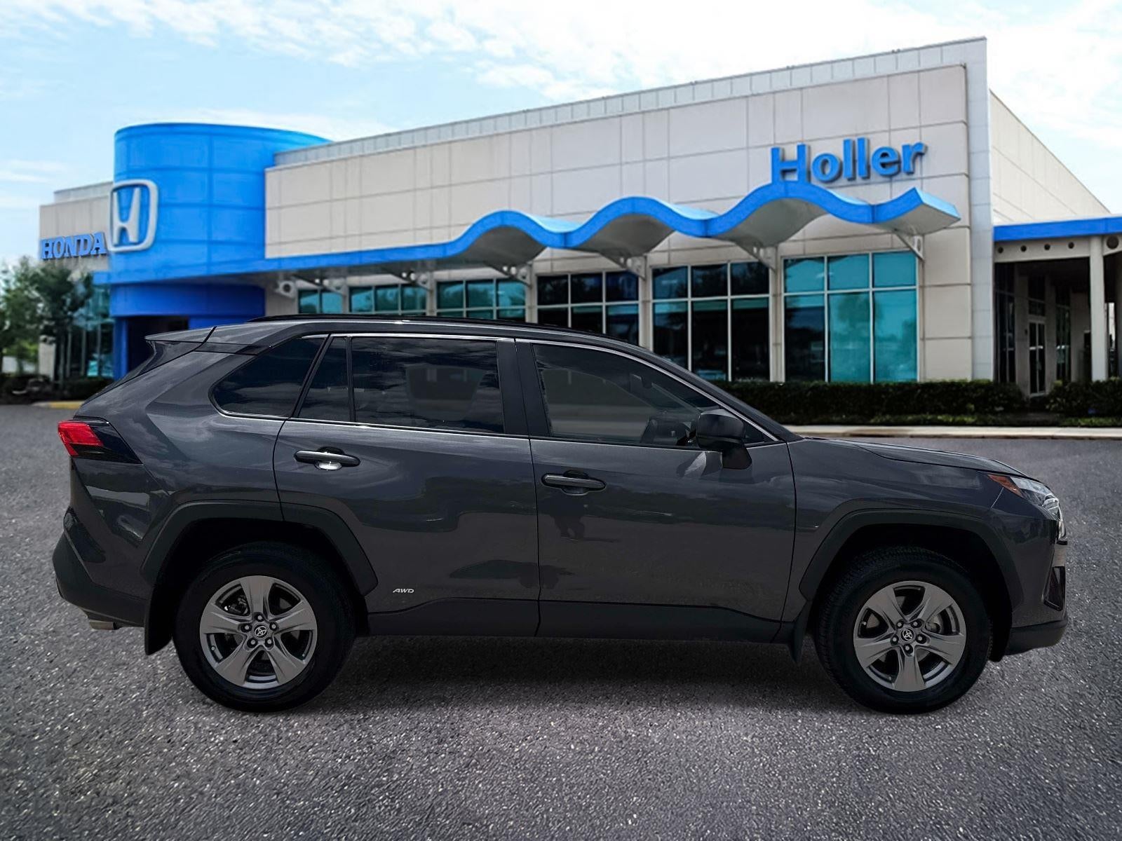 2024 Toyota RAV4 Hybrid LE