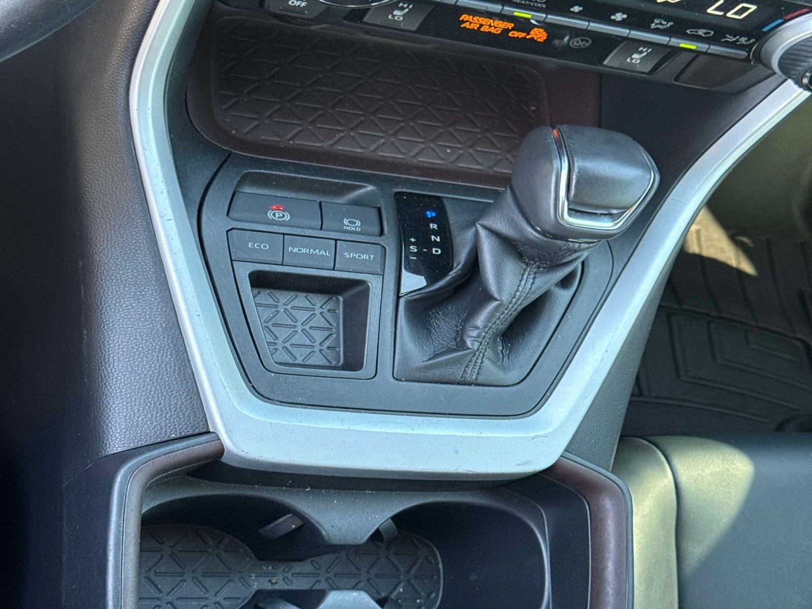 2020 Toyota RAV4 Limited