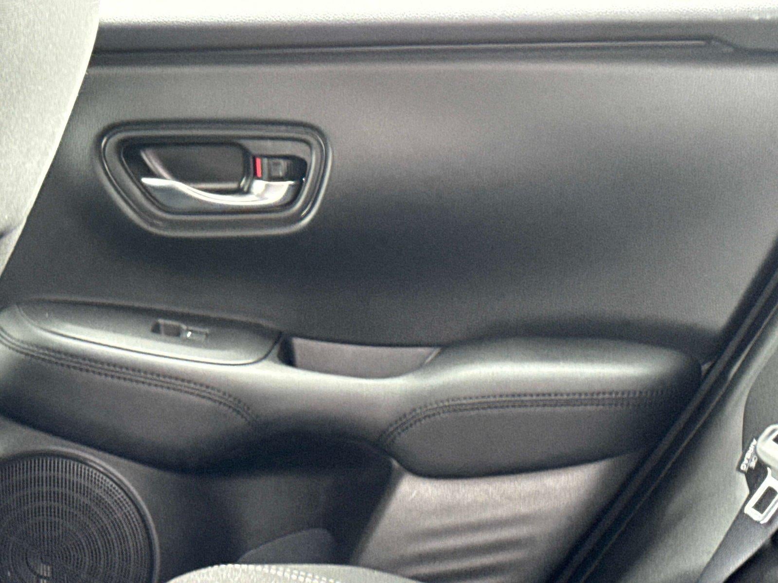 2023 Honda HR-V LX LX
