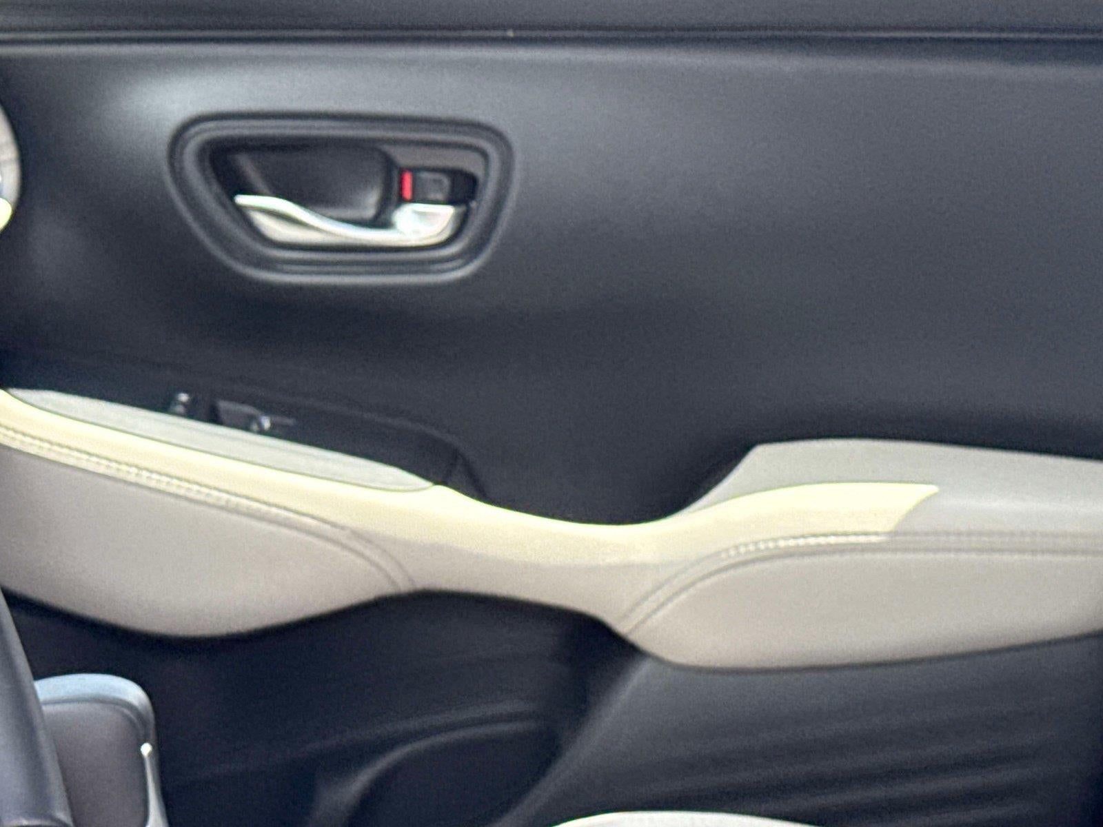 2027 Honda HR-V EX-L