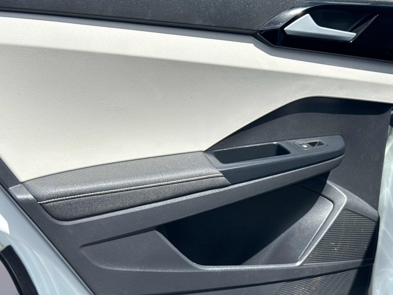 2025 Volkswagen Taos S