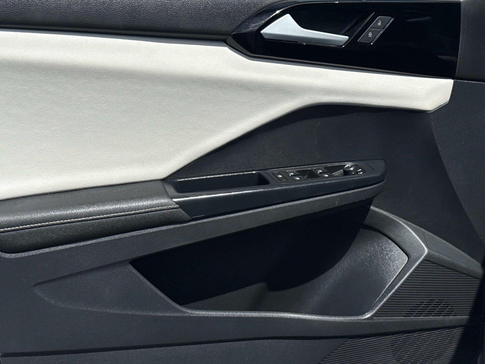 2025 Volkswagen Taos S