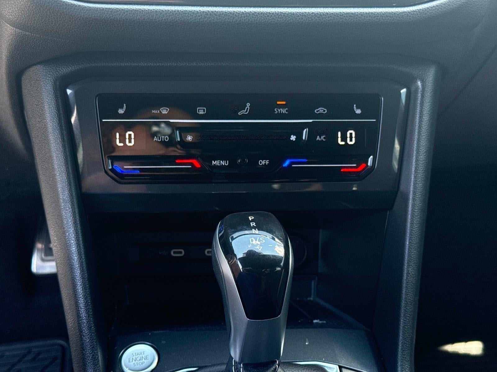 2022 Volkswagen Tiguan SE R-Line Black