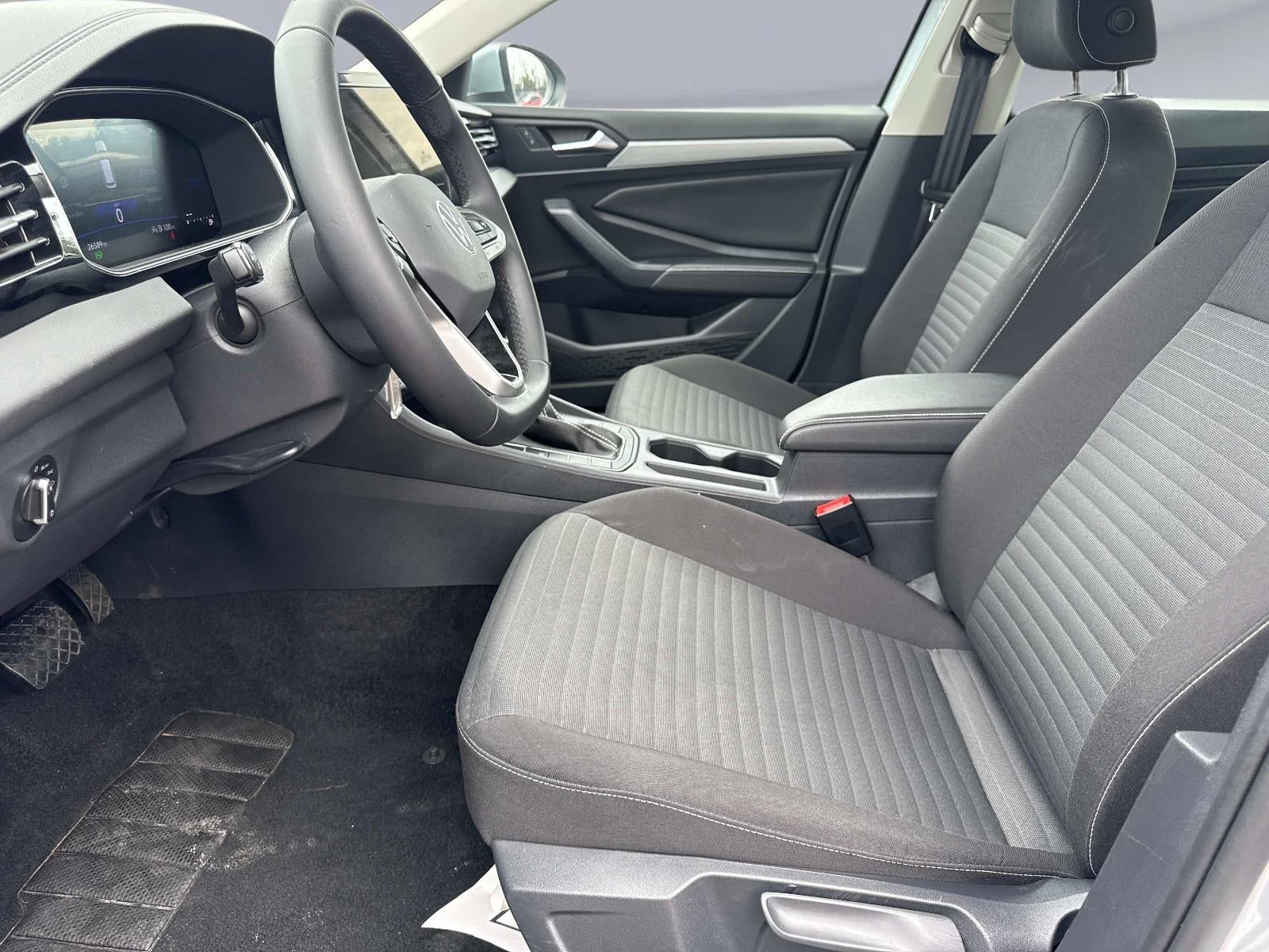 2025 Volkswagen Jetta S