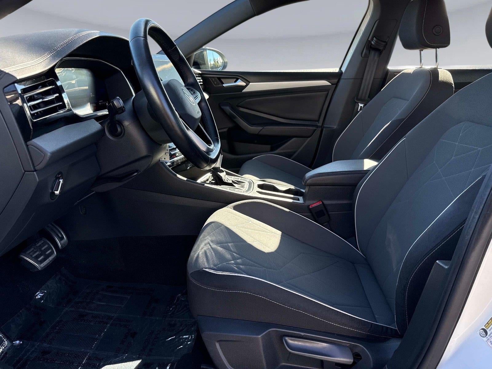 2025 Volkswagen Jetta Sport