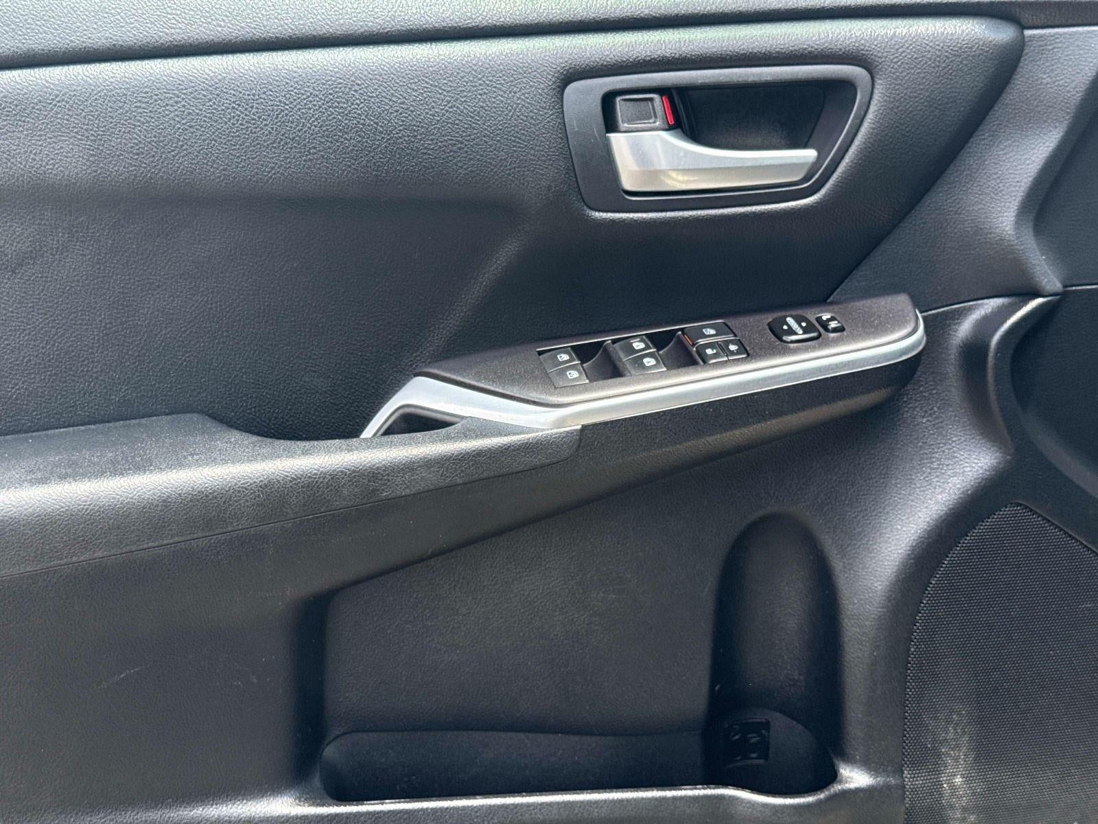 2016 Toyota CAMRY Base