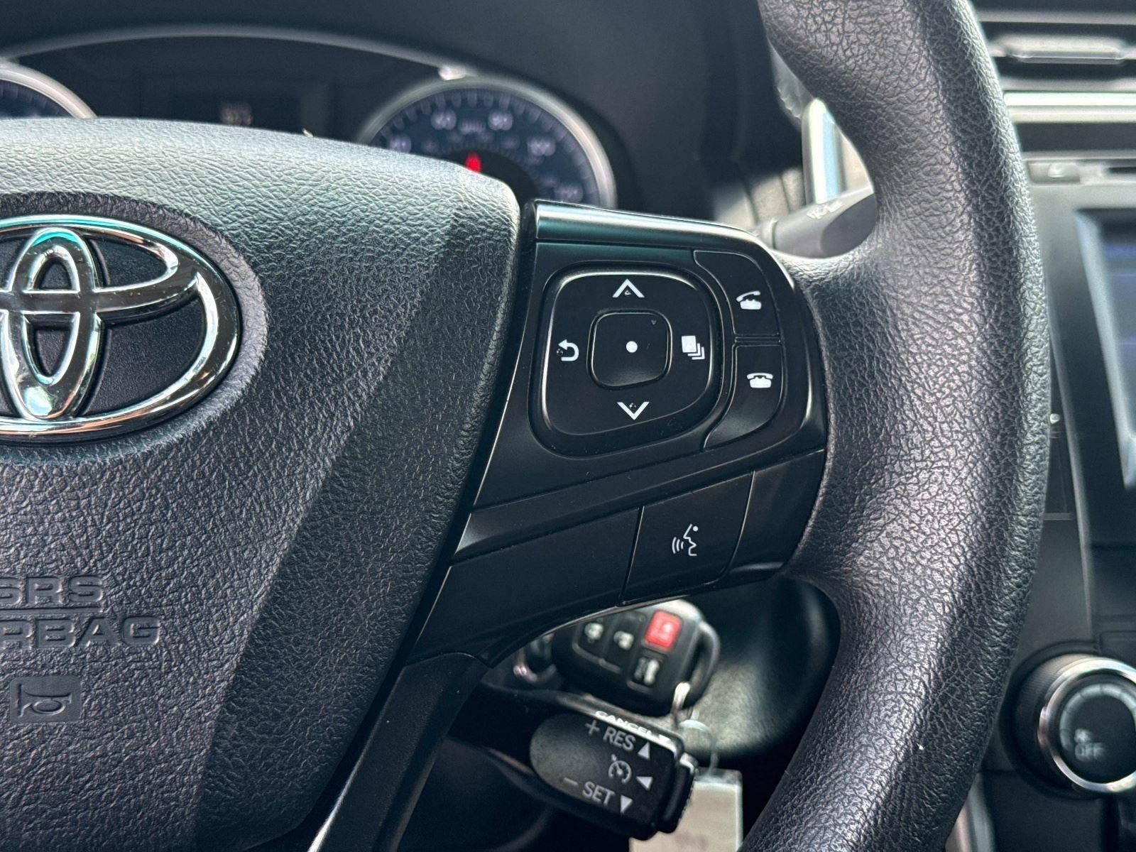 2016 Toyota CAMRY Base