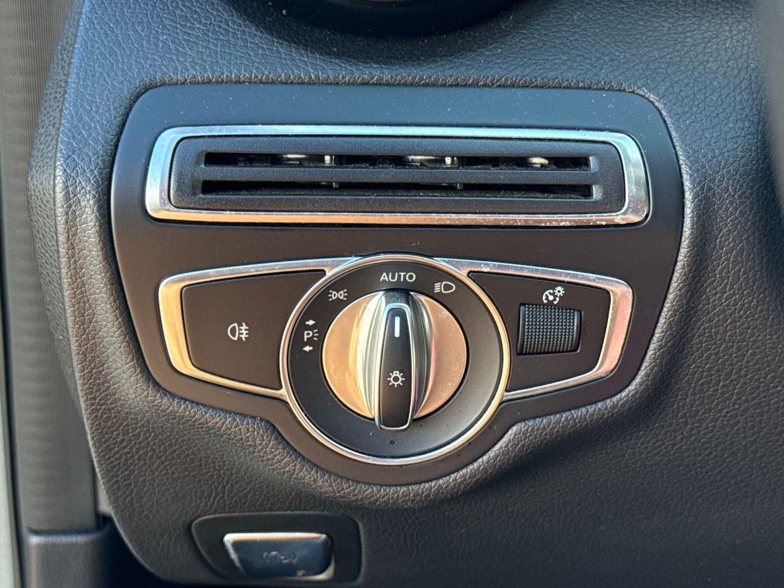 2018 MERCEDES-BEN C300 C 300