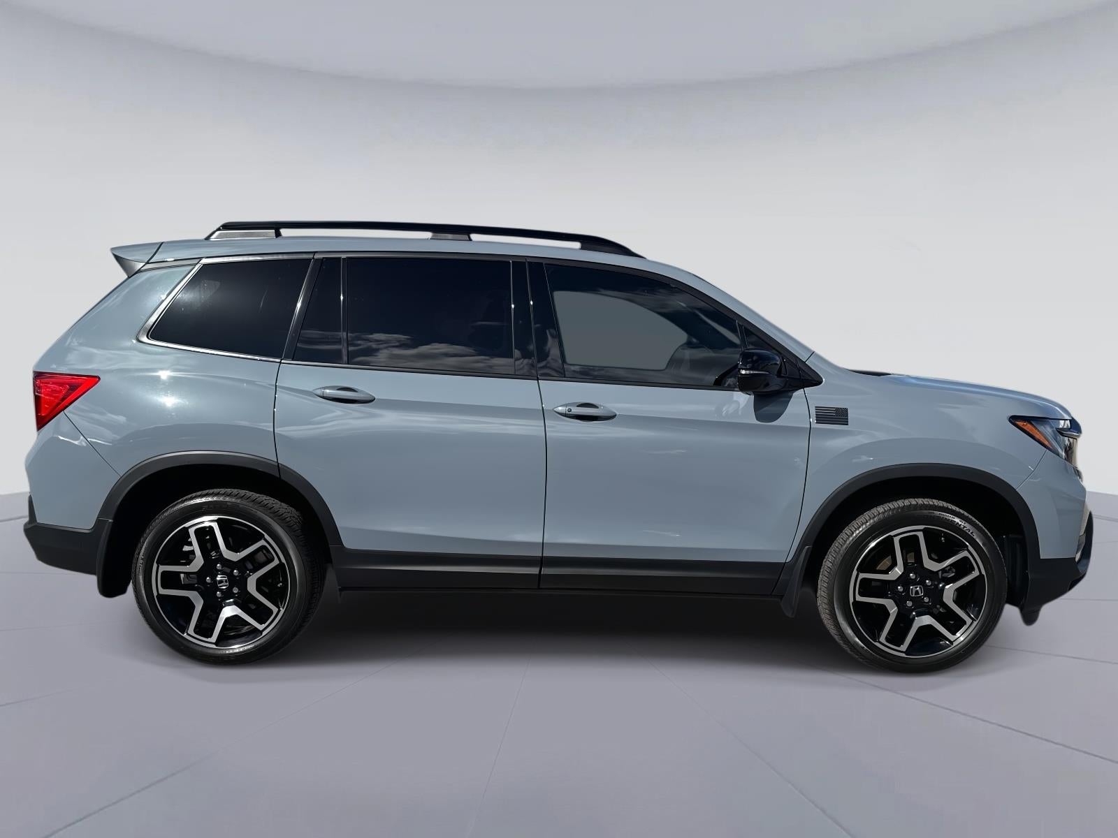 2023 Honda Passport Elite