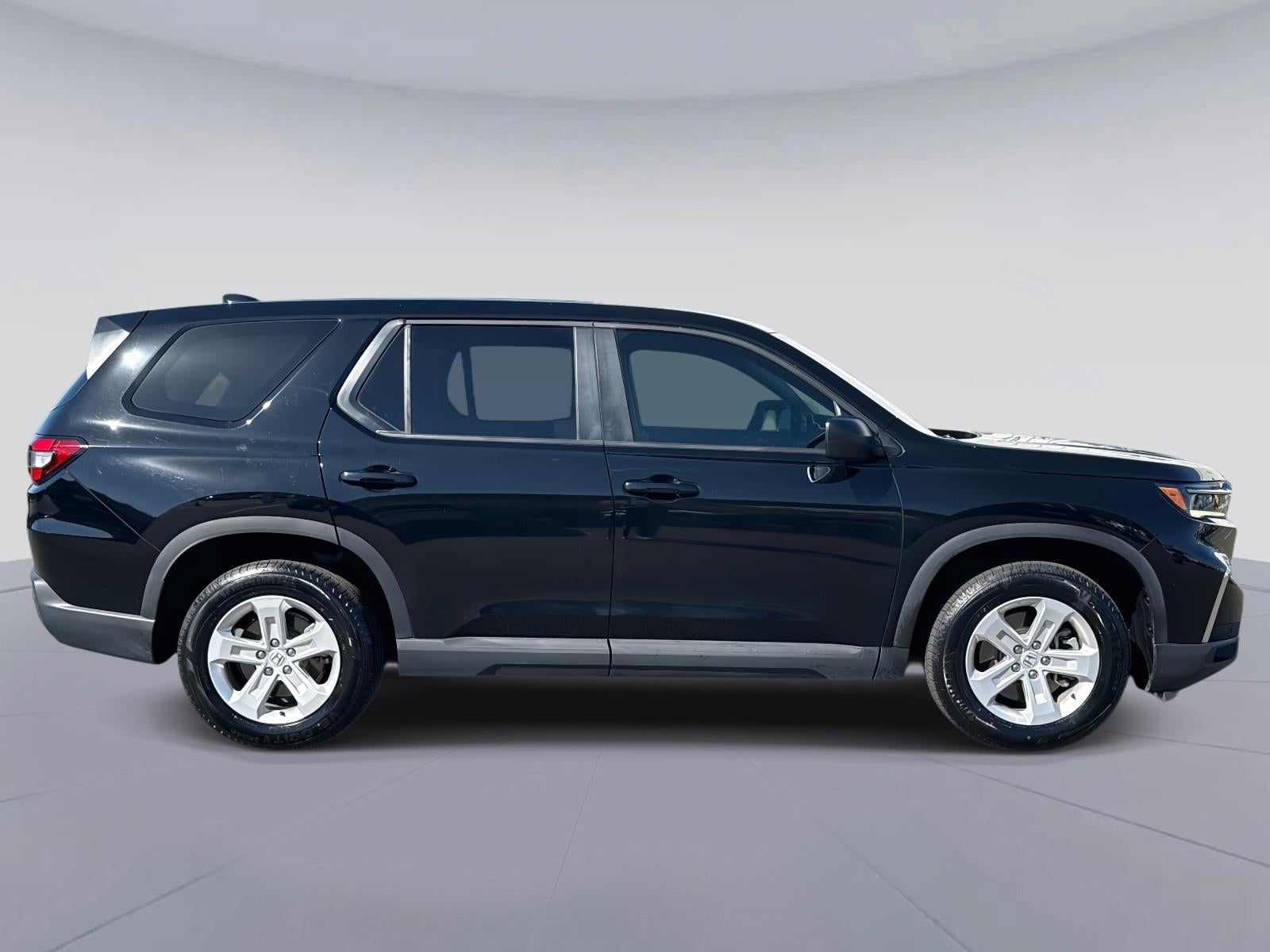 2023 Honda Pilot LX
