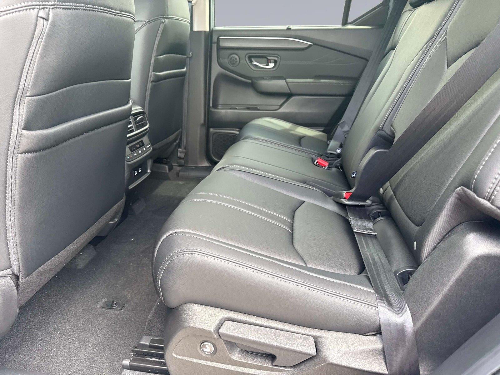 2026 Honda Pilot Touring Blackout