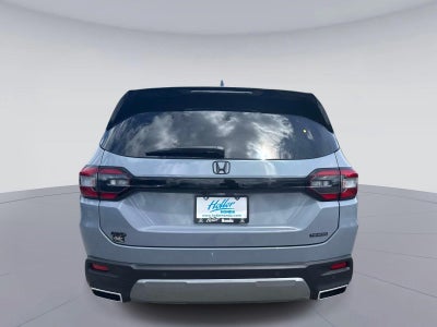 2026 Honda Pilot Touring Blackout