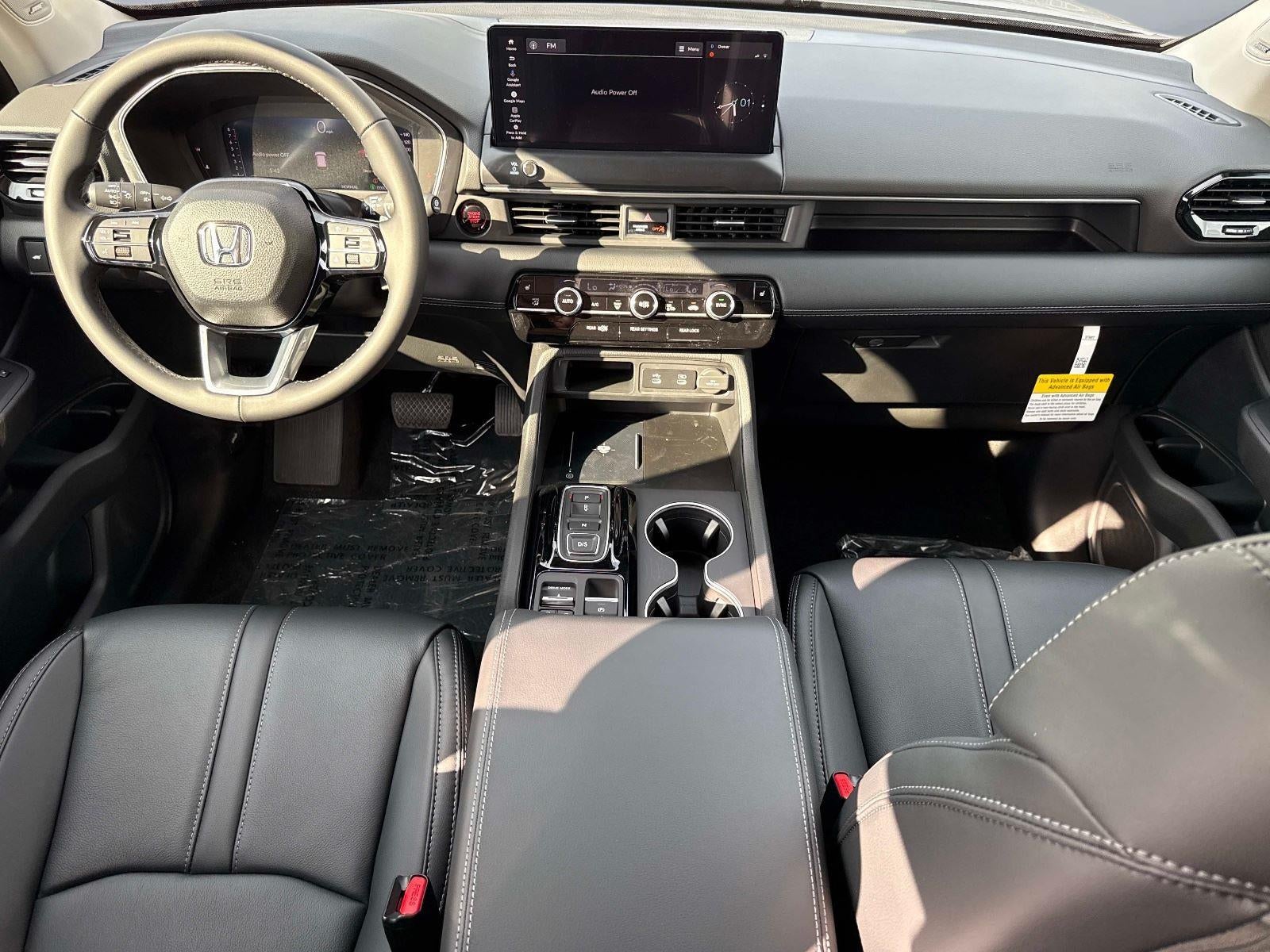 2026 Honda Pilot Touring Blackout
