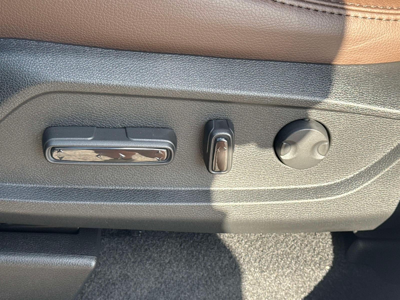 2026 Honda Pilot Touring Blackout