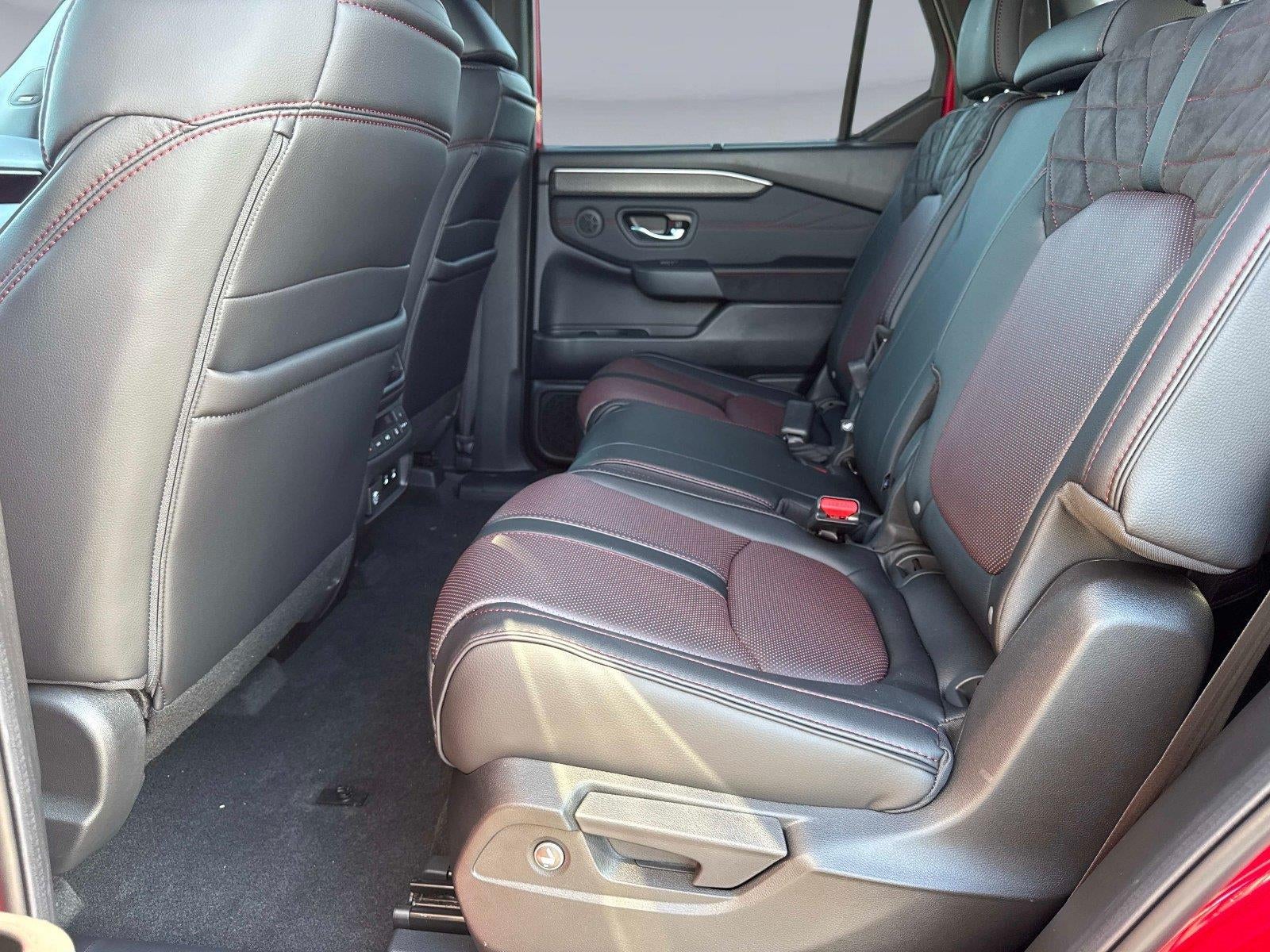 2026 Honda Pilot Black Edition