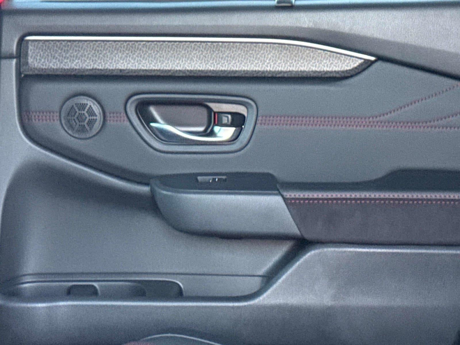 2026 Honda Pilot Black Edition