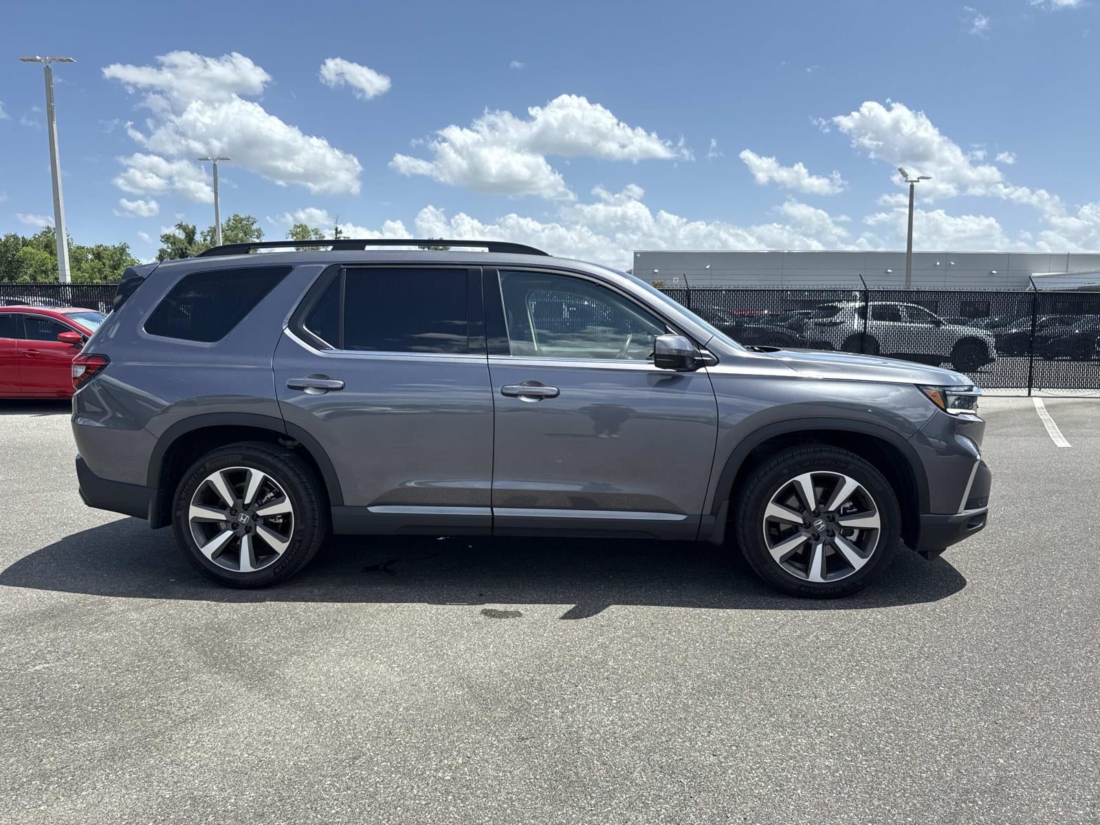 2025 Honda Pilot Touring