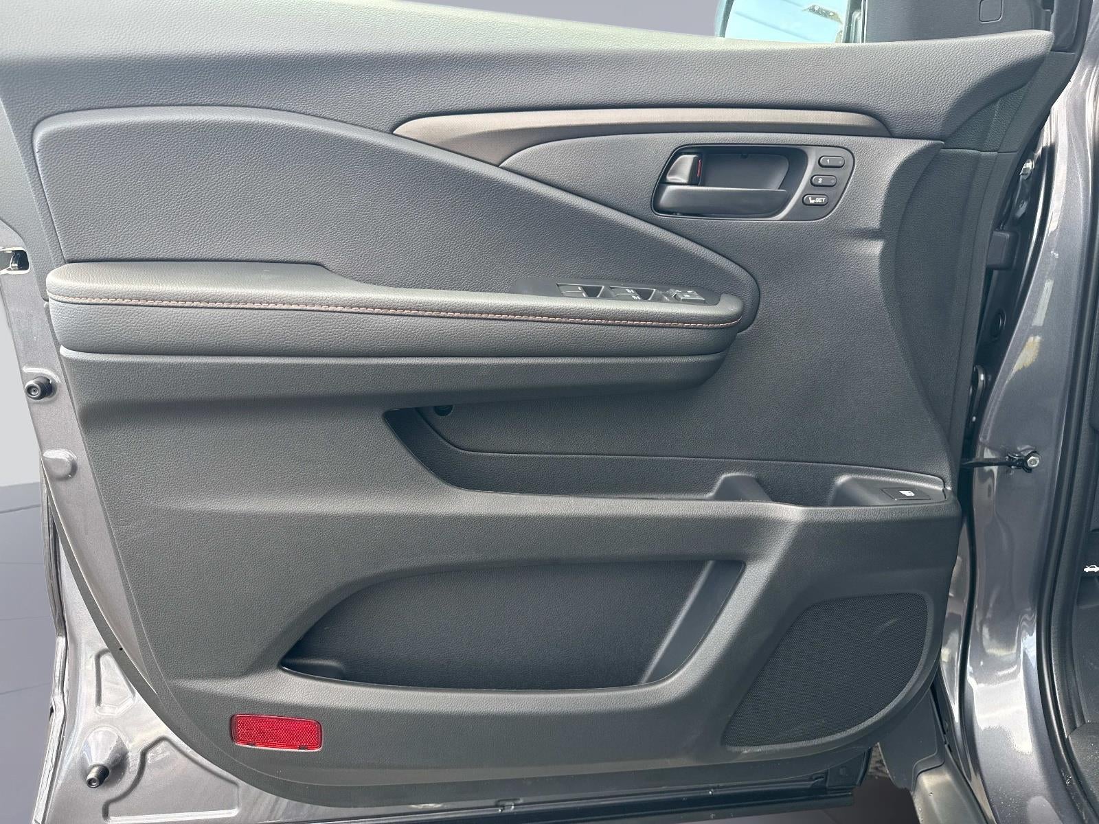 2025 Honda Ridgeline TrailSport+