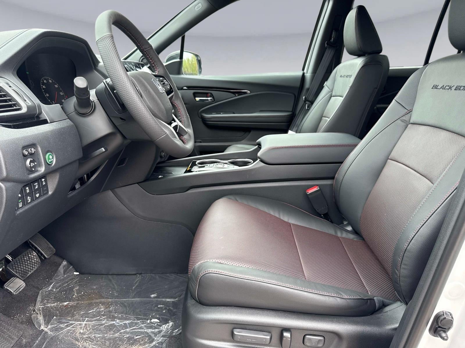 2026 Honda Ridgeline Black Edition Two-Tone