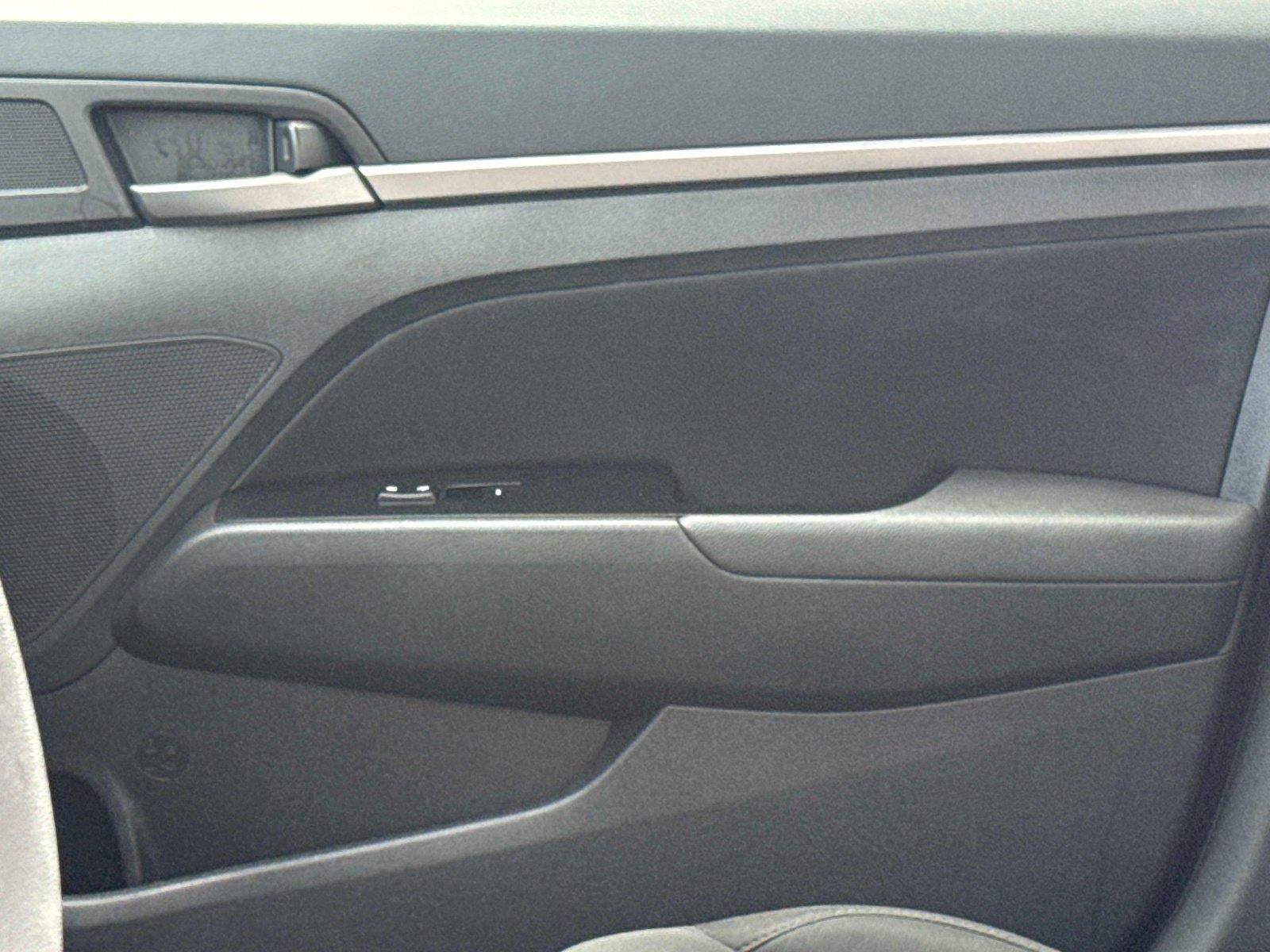 2018 Hyundai Elantra SEL