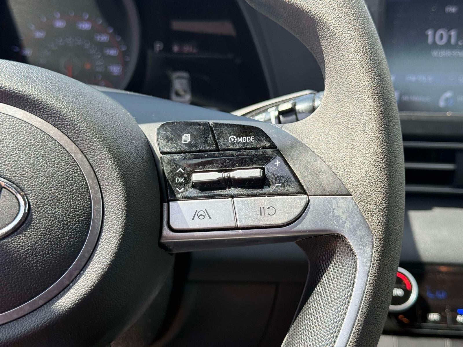 2021 Hyundai ELANTRA SEL SEL