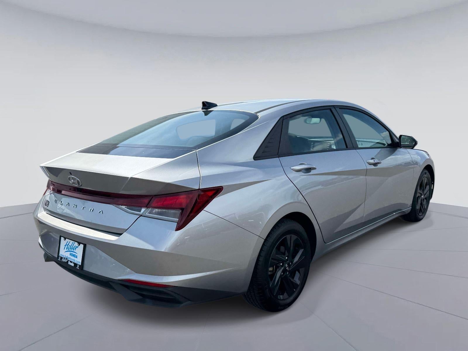 2021 Hyundai ELANTRA SEL SEL