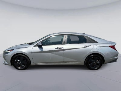 2021 Hyundai ELANTRA SEL SEL