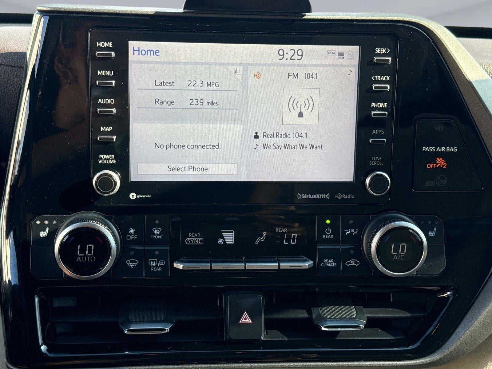 2021 Toyota Highlander XLE