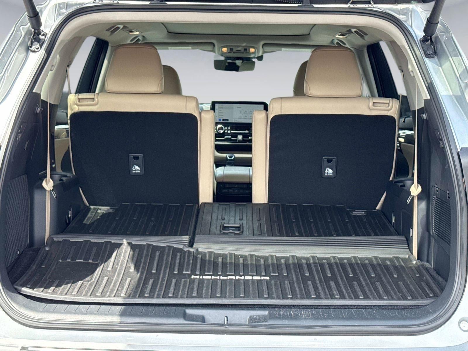 2024 Toyota Highlander Platinum