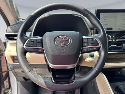 2024 Toyota Highlander Platinum