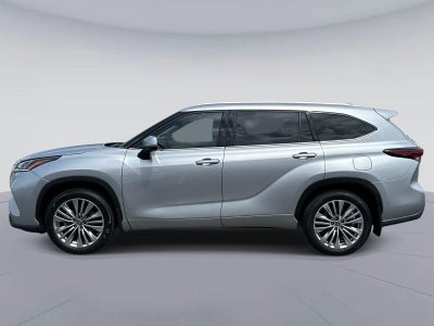 2024 Toyota Highlander Platinum