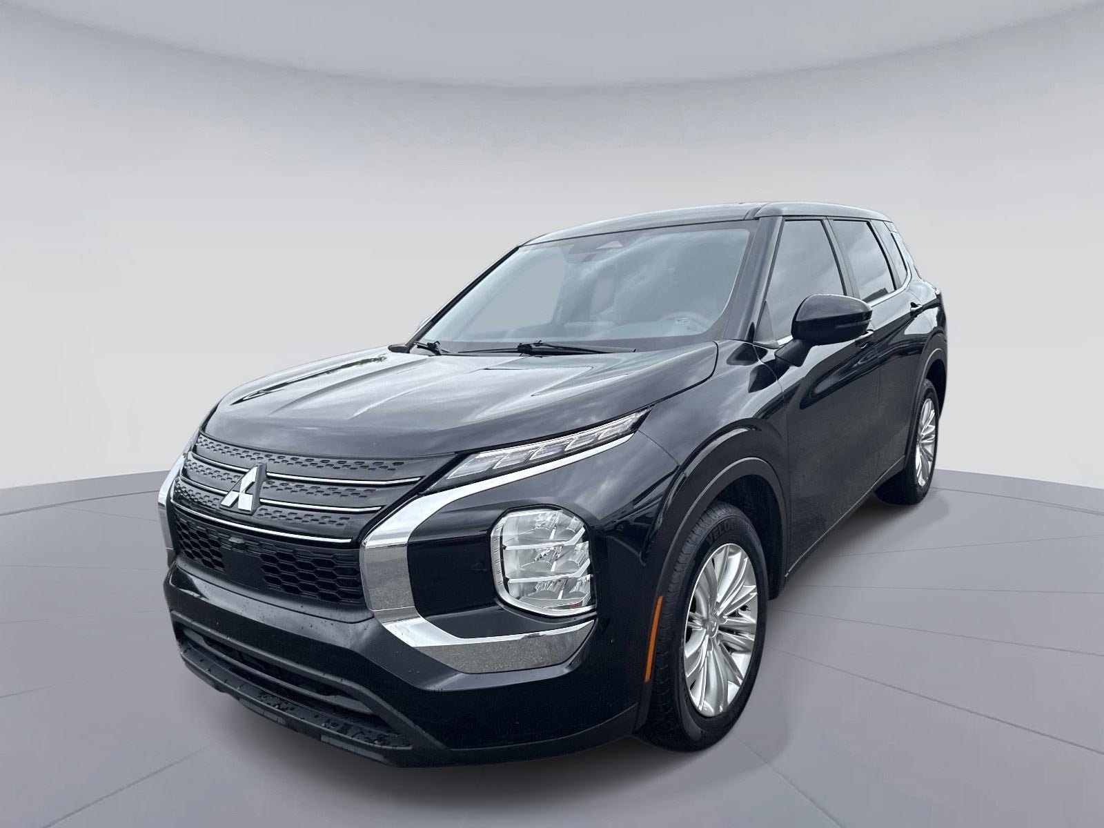 2024 Mitsubishi Outlander ES